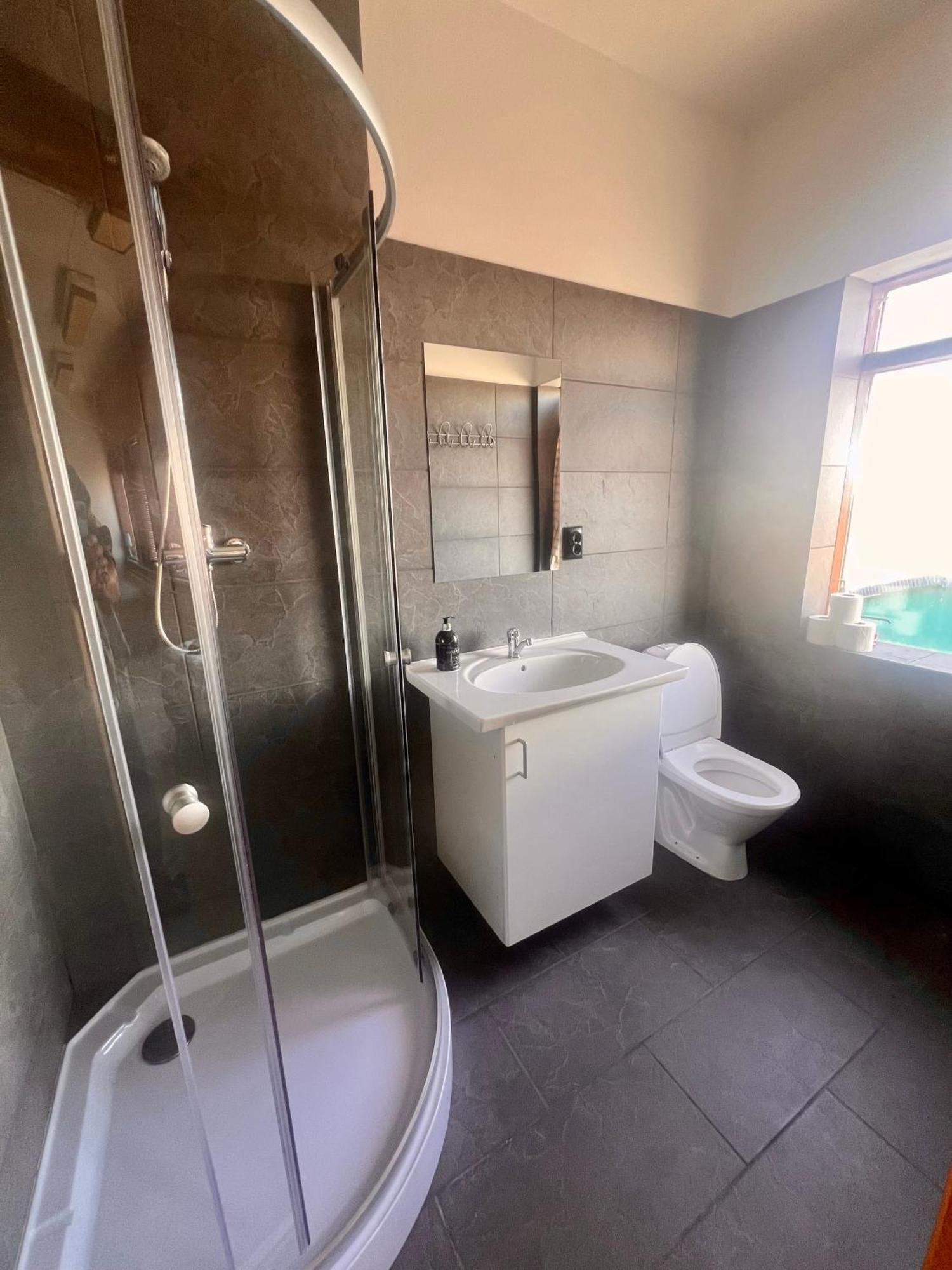 Fisherinn Guesthouse Stokkseyri エクステリア 写真