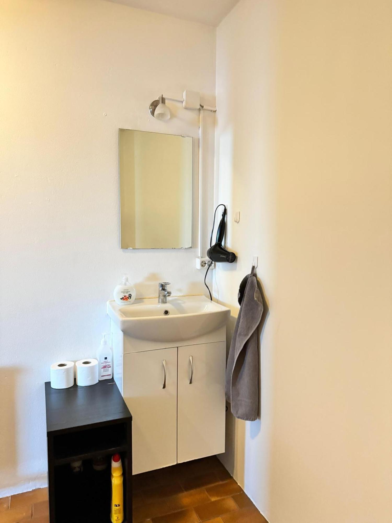 Fisherinn Guesthouse Stokkseyri エクステリア 写真